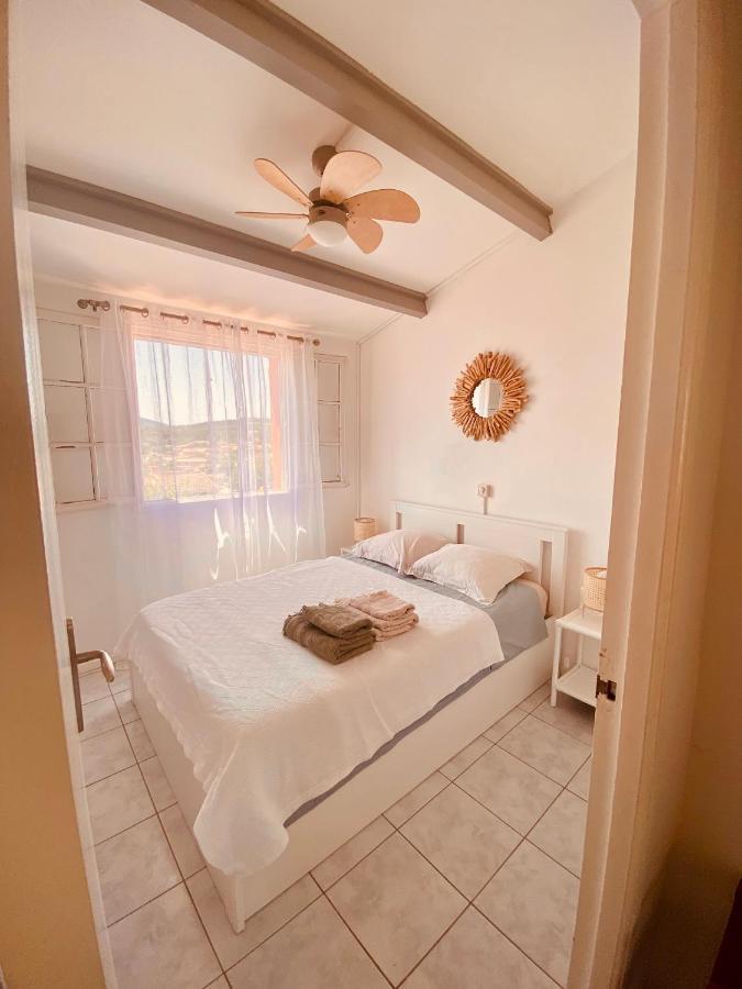Mazet dans résidence avec piscine au cœur du golfe de Saint-Tropez Cogolin Extérieur photo